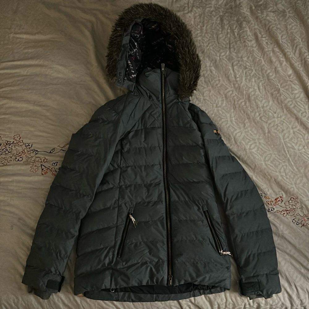 ROXY Ski Jacket Womans: Medium Green Faux Fur Trim Hooded Snowboarding Coat